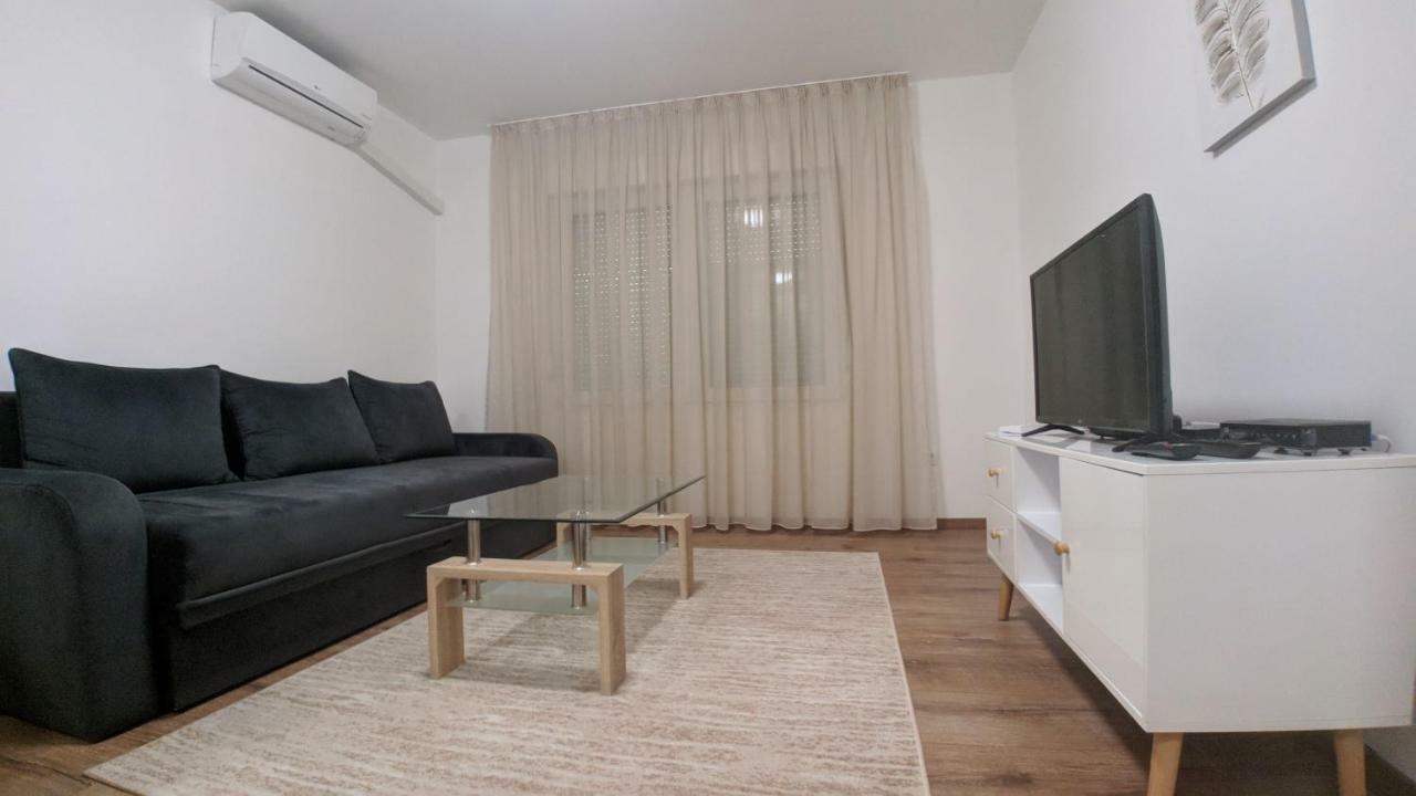 City Mid Mostar Apartment 외부 사진
