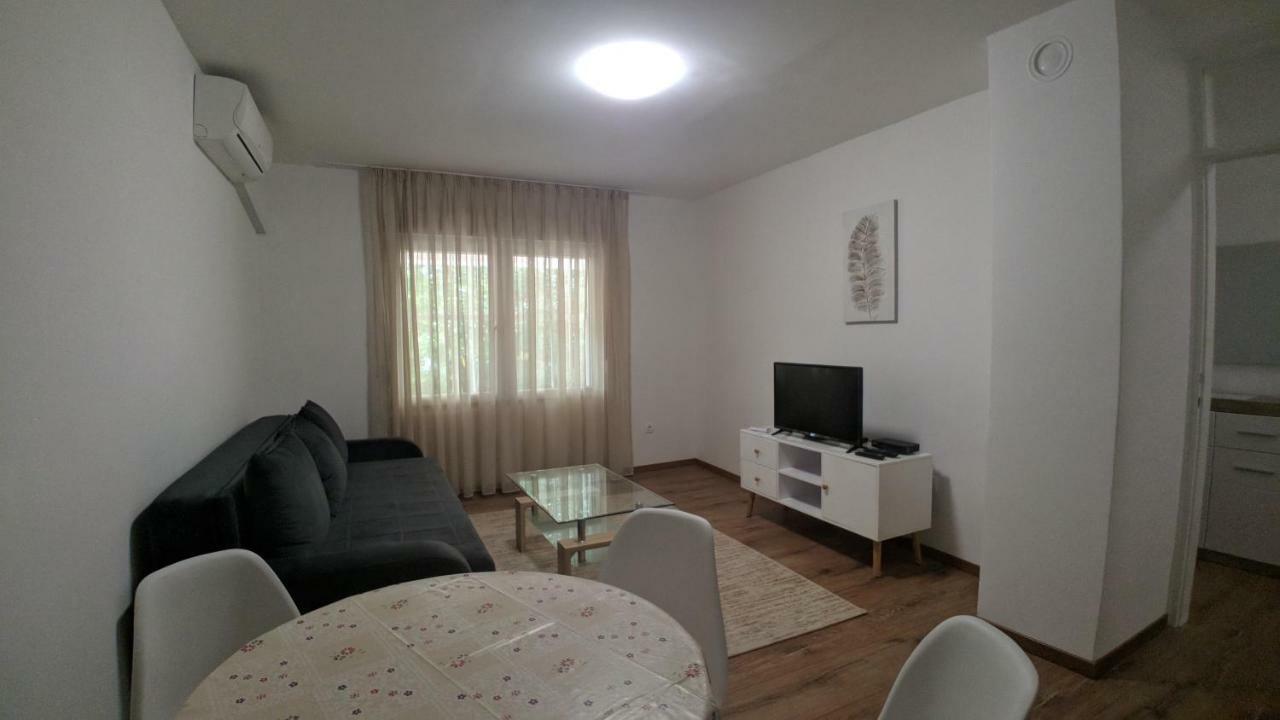 City Mid Mostar Apartment 외부 사진